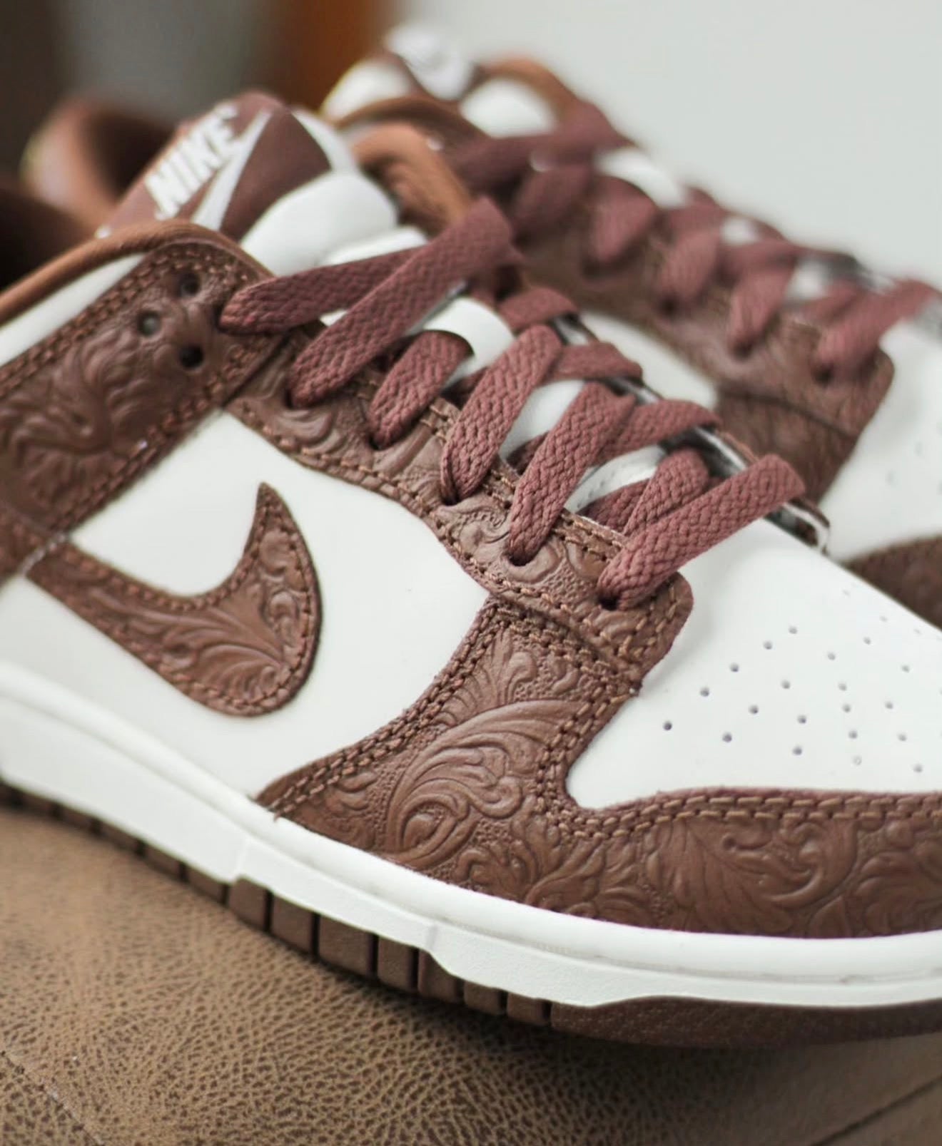 Dunk Low Embossed Baroque Sail Fauna Brown