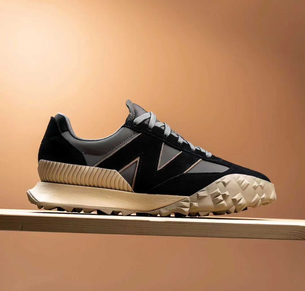 New Balance XC 72 “ Black Castlerock “