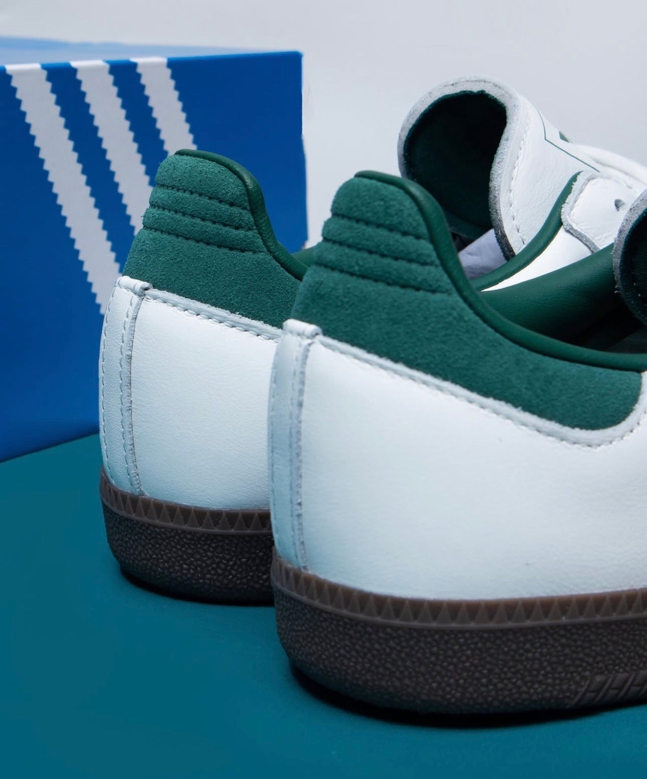 WMNs Samba Og 'White Navy Collegiate Green'