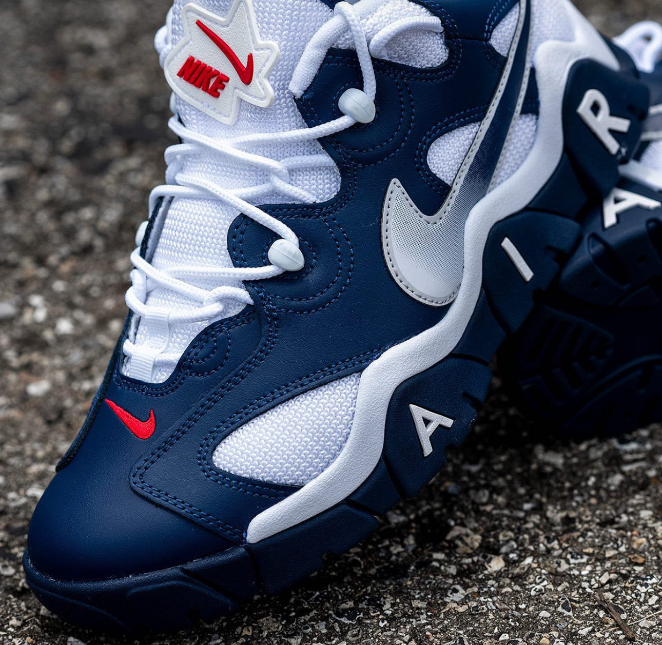 Air Barrage Low “ USA “