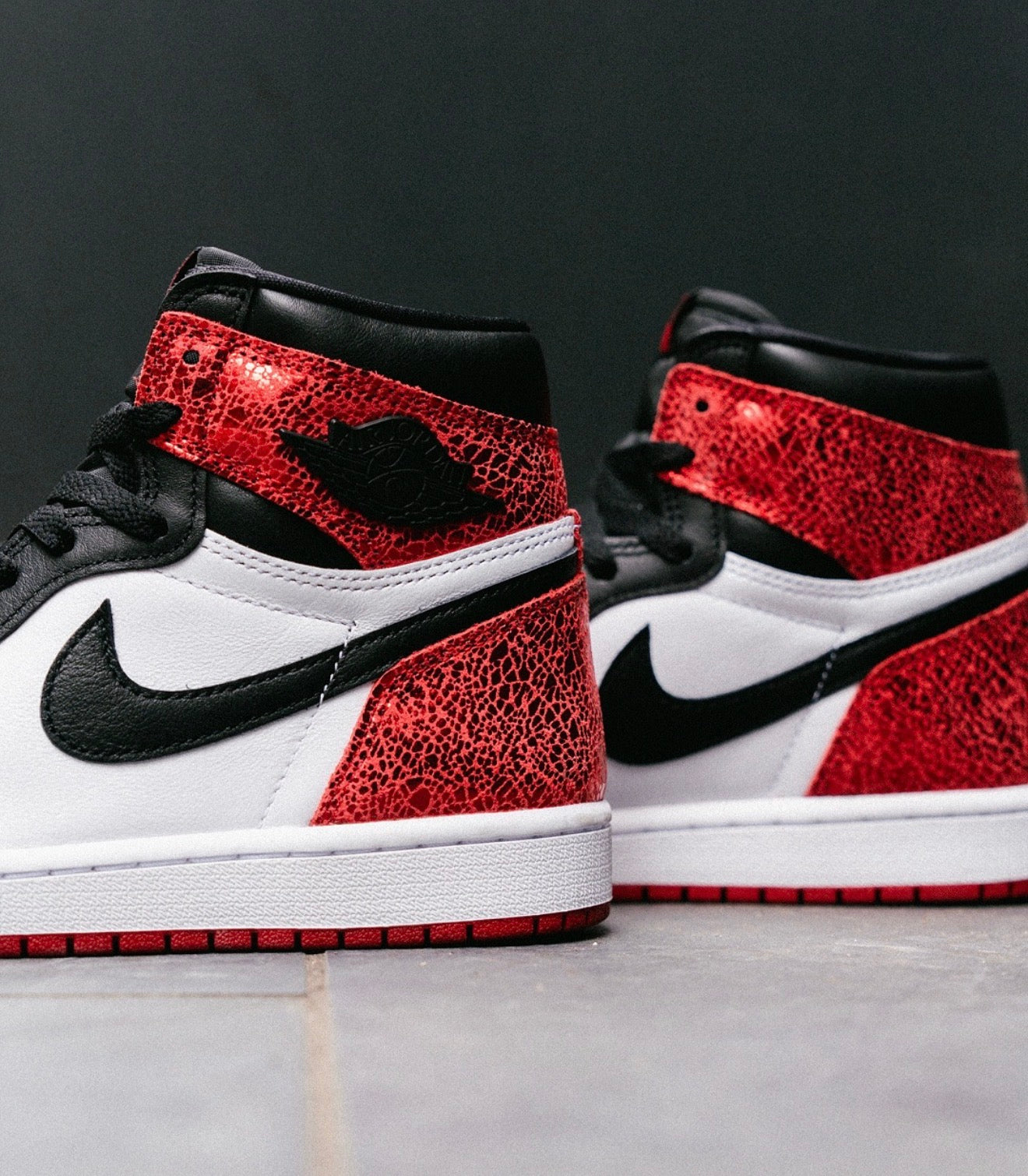 Air Jordan 1 High OG Ruby