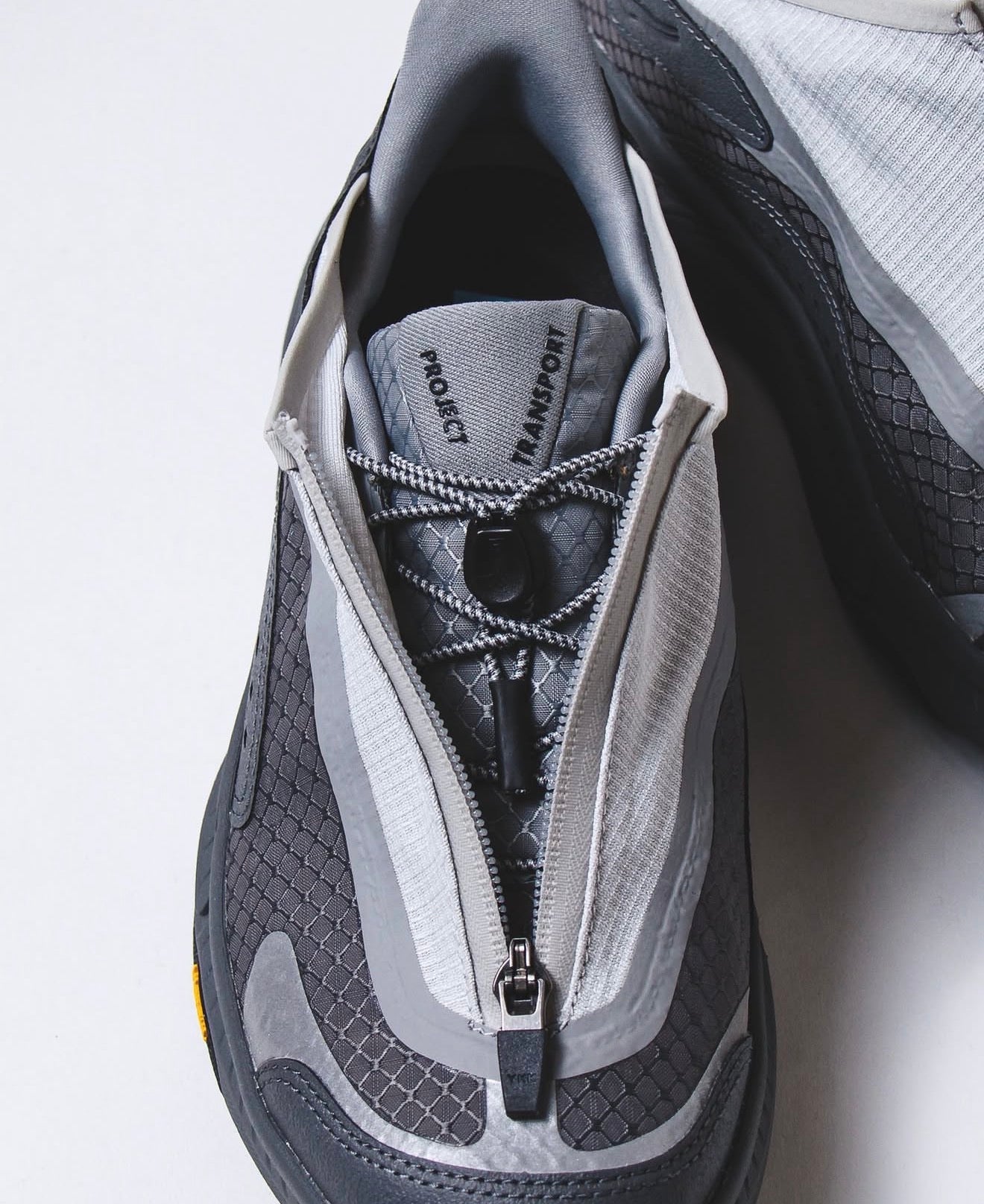 Hoka One One Project Transport Stardust Satellite Grey