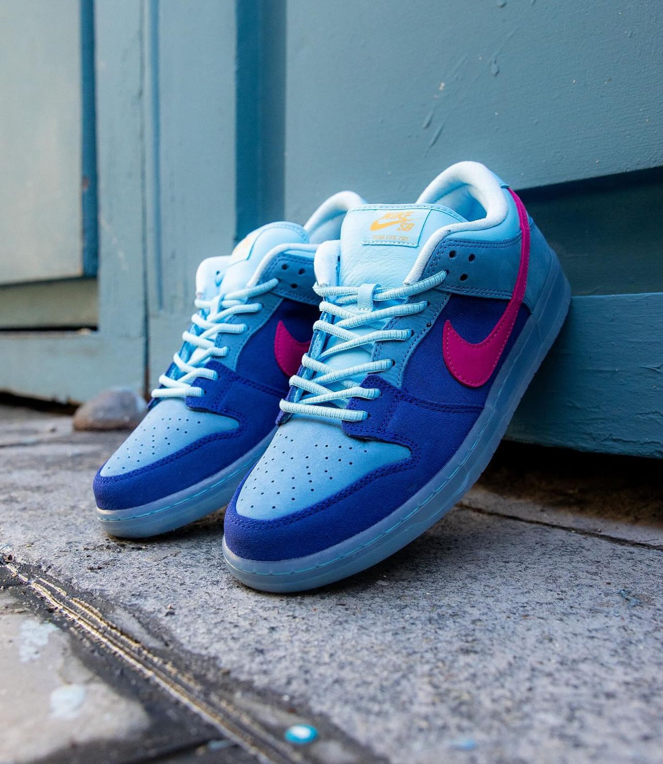 SB Dunk Low “ Run the Jewels “