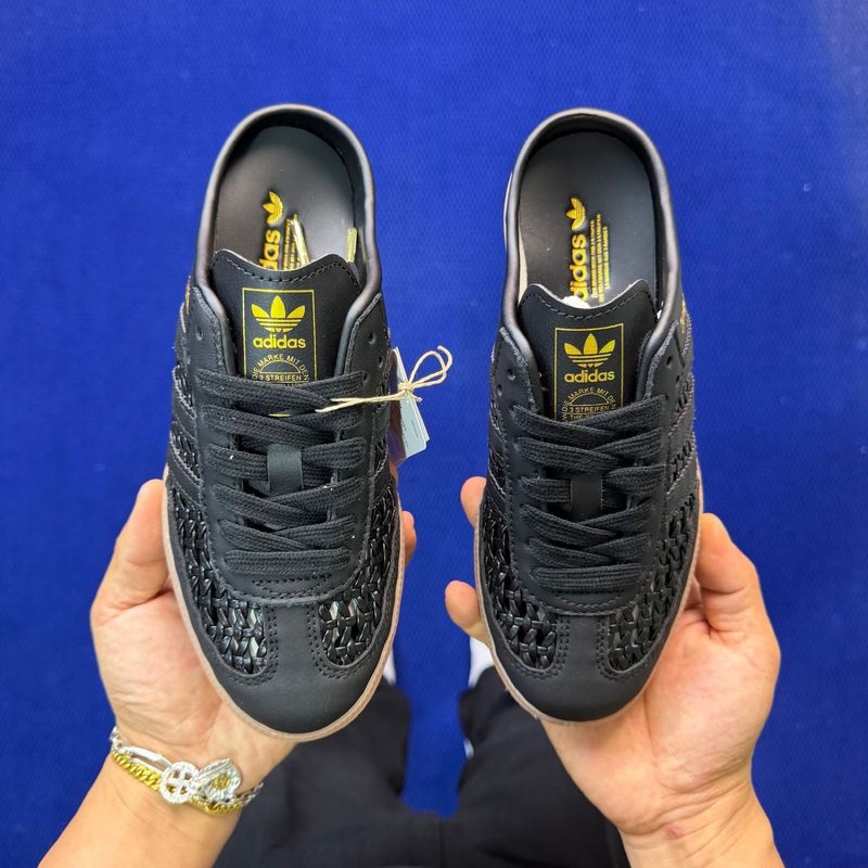 Samba Mule Black Basketweave
