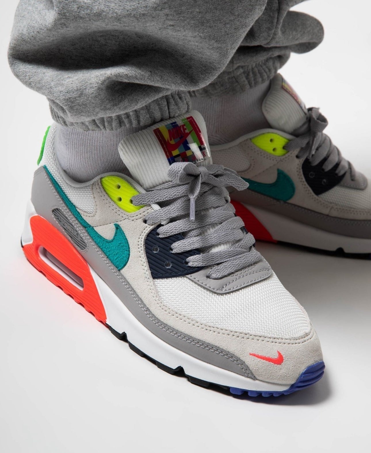 WMNs Airmax 90 “ Evolution of Icons “