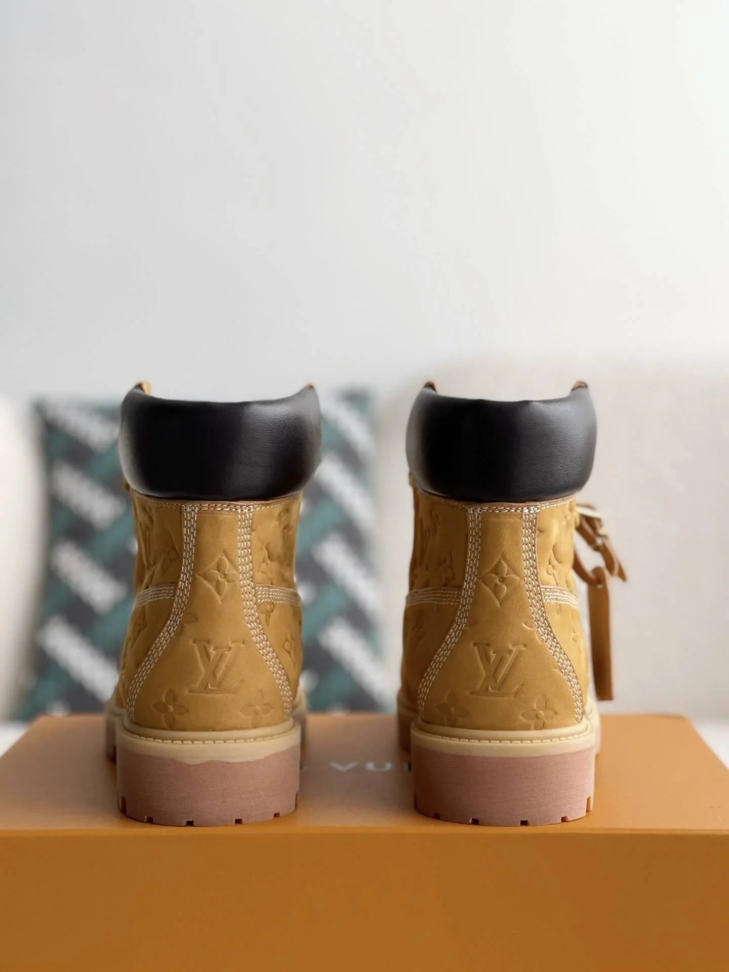 LV x Timberland Boots 6IN