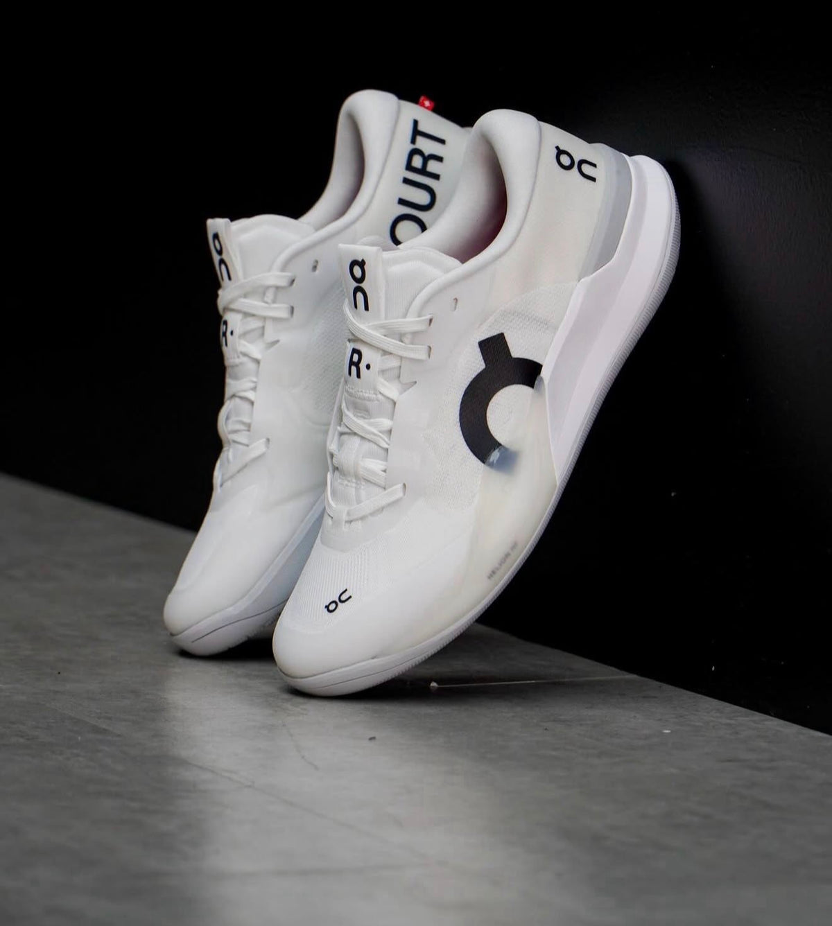 On The Roger Pro 3 White Pink
