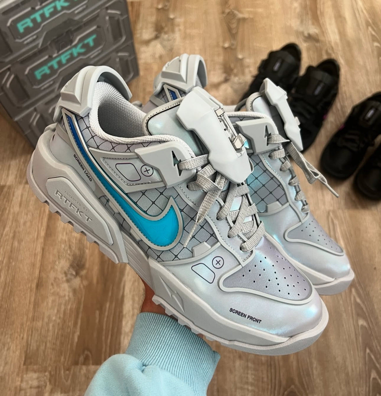 Dunk Genesis Low RTFKT OG (Edition of 6841)