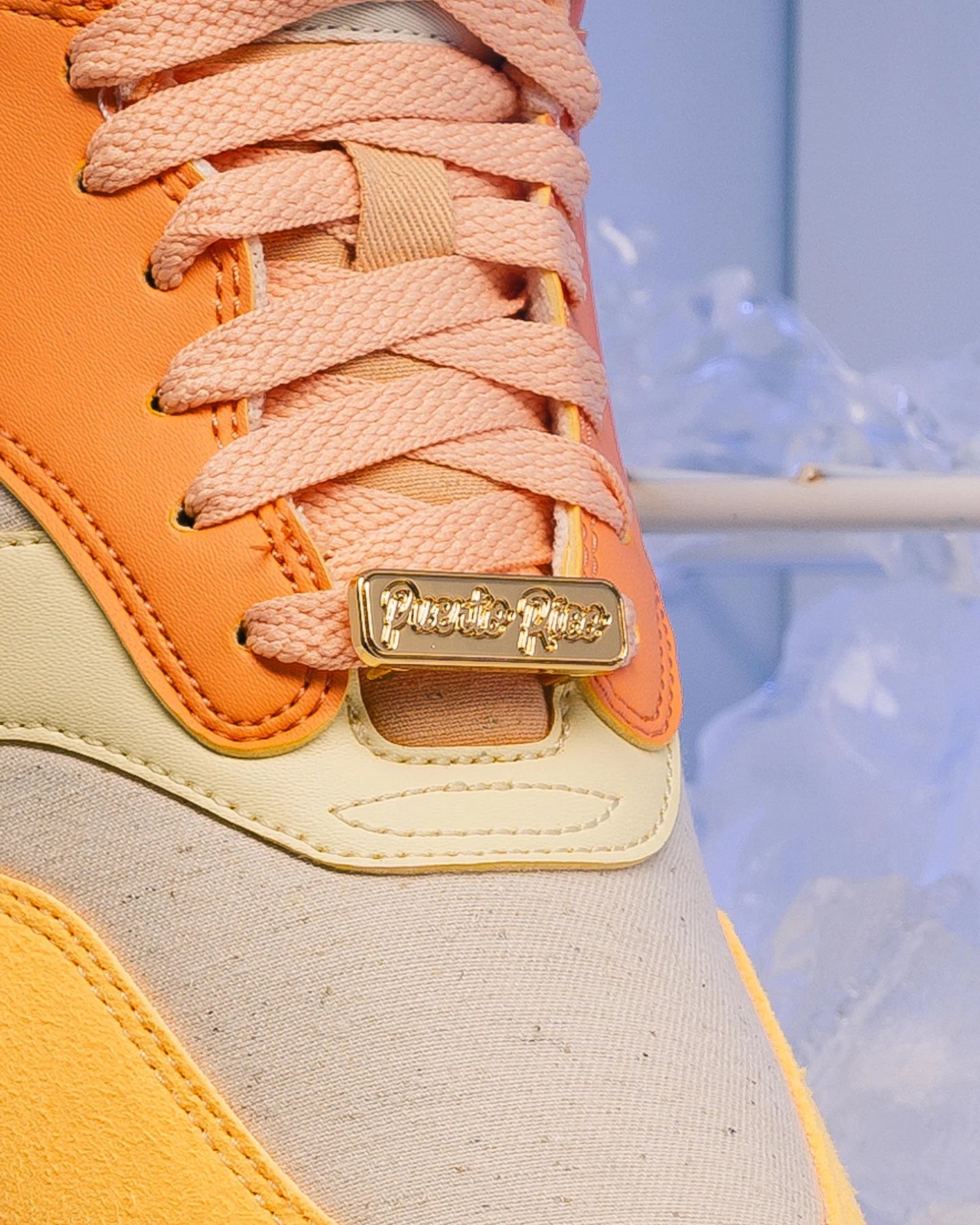 Airmax 1 Peurto Rico “Orange Frost”