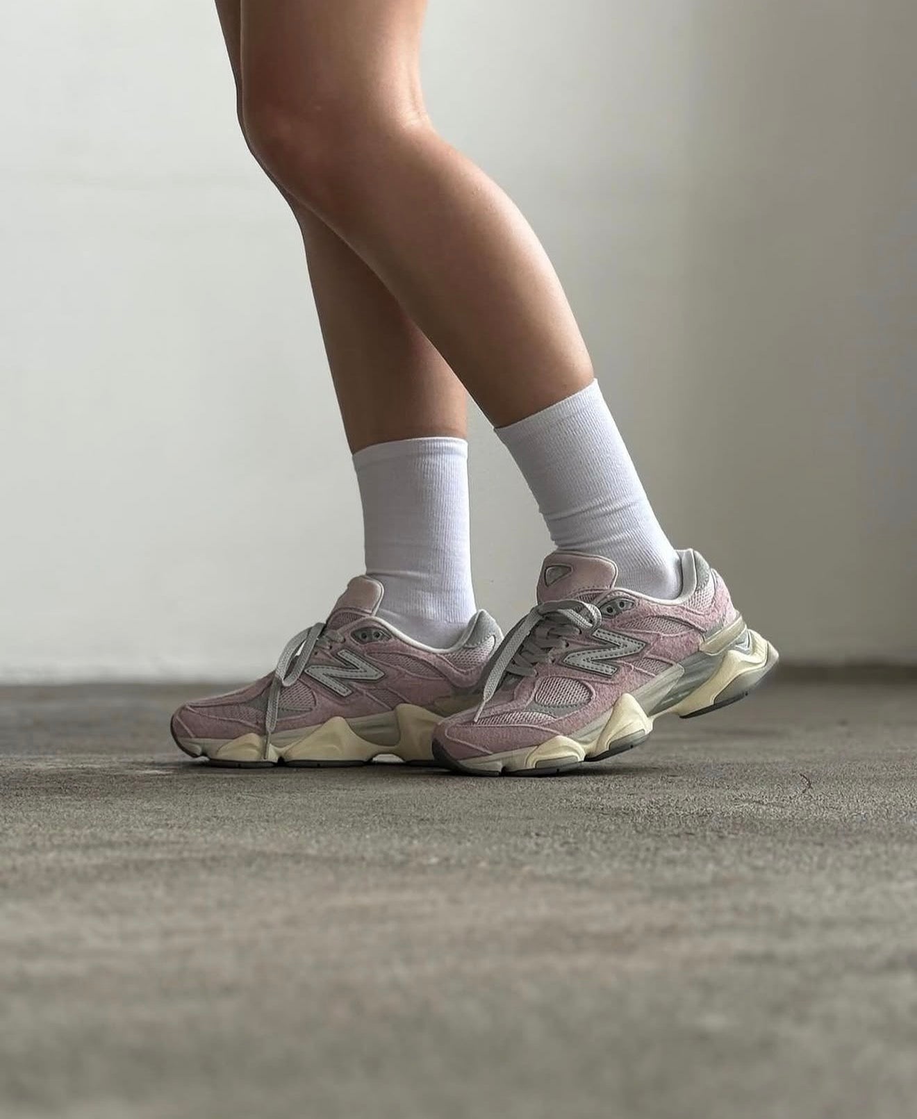 WMNs NB Balance 9060 December Sky