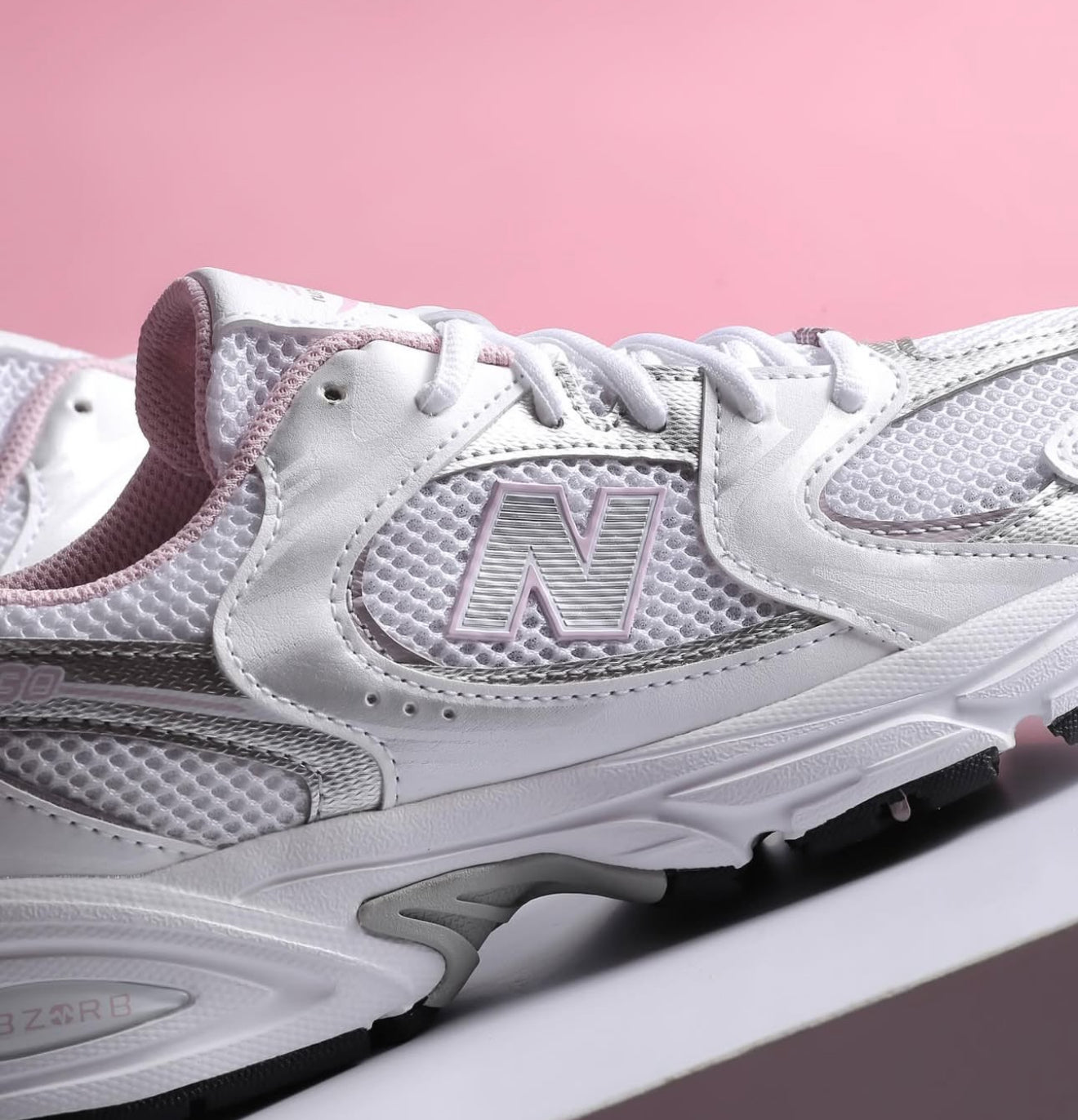WMNs New Balance 530 Mid Century Pink