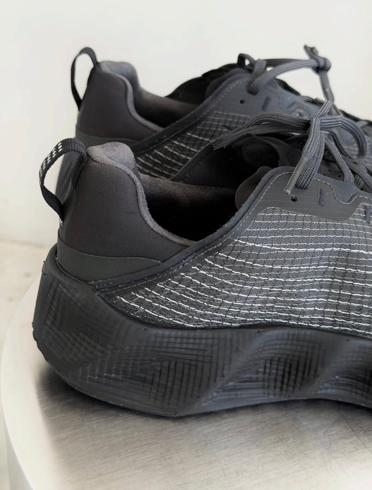 Ava Rover Premium Dark Smoke Grey Black