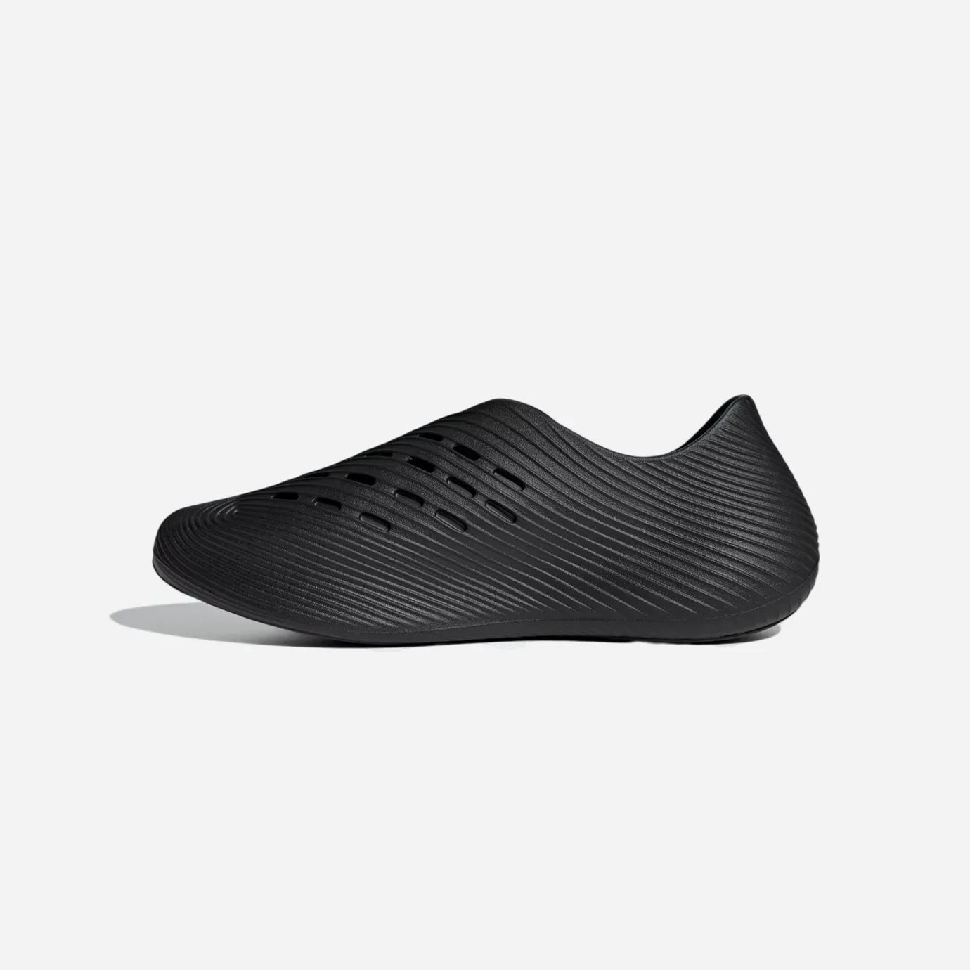 Purechill Runner Black White