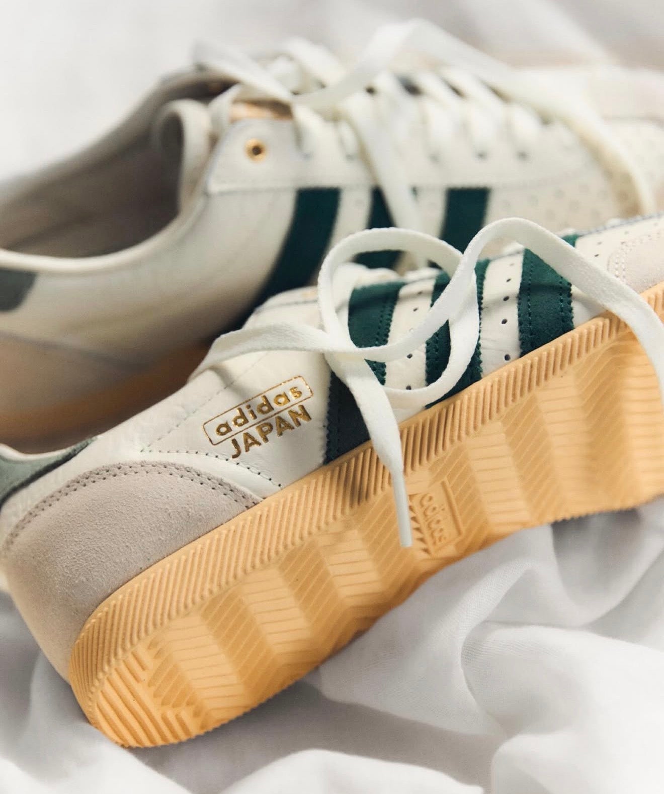Japan Off White Collegiate Green Orange Tint