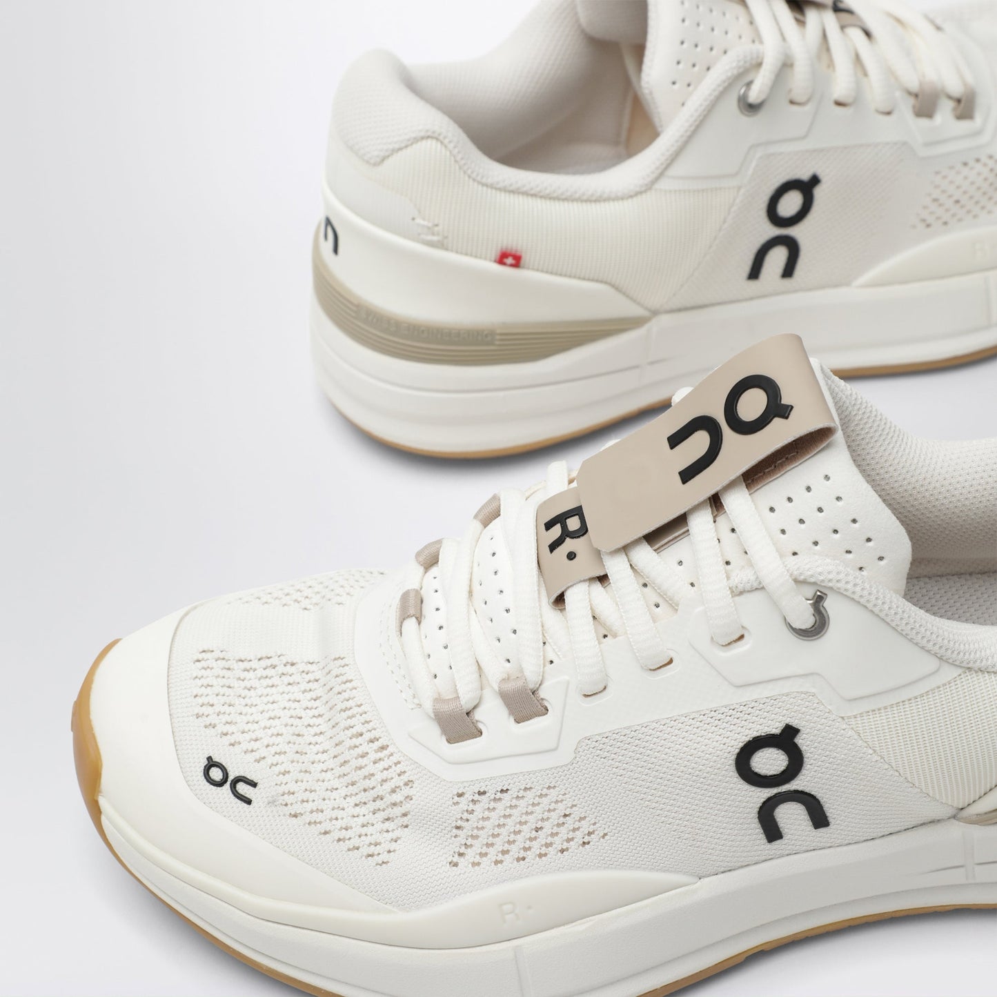 On The Roger Pro Ivory