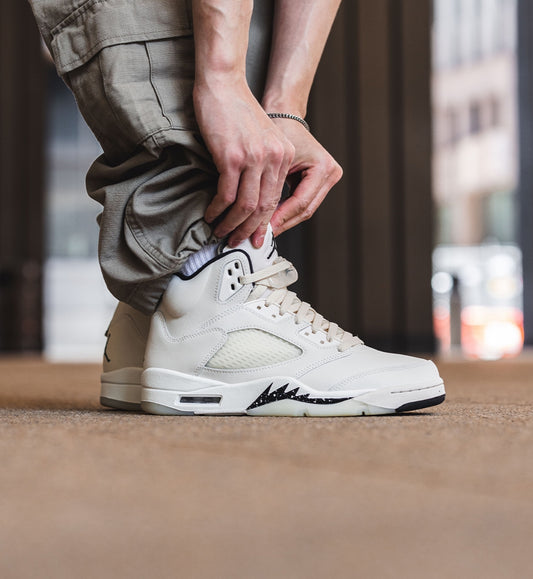 Air Jordan 5 Sail