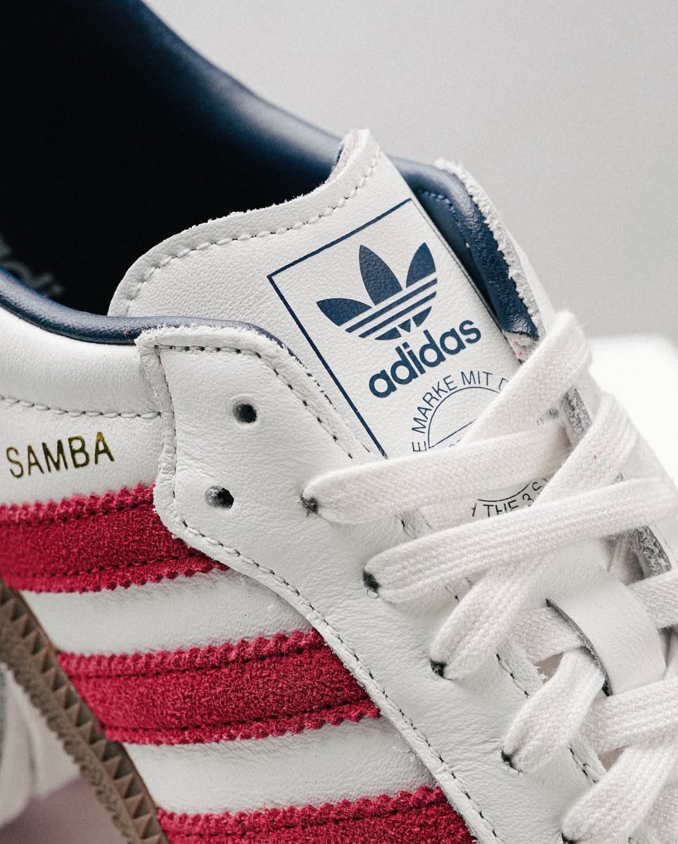 WMNs Samba OG white Red Navy Gum