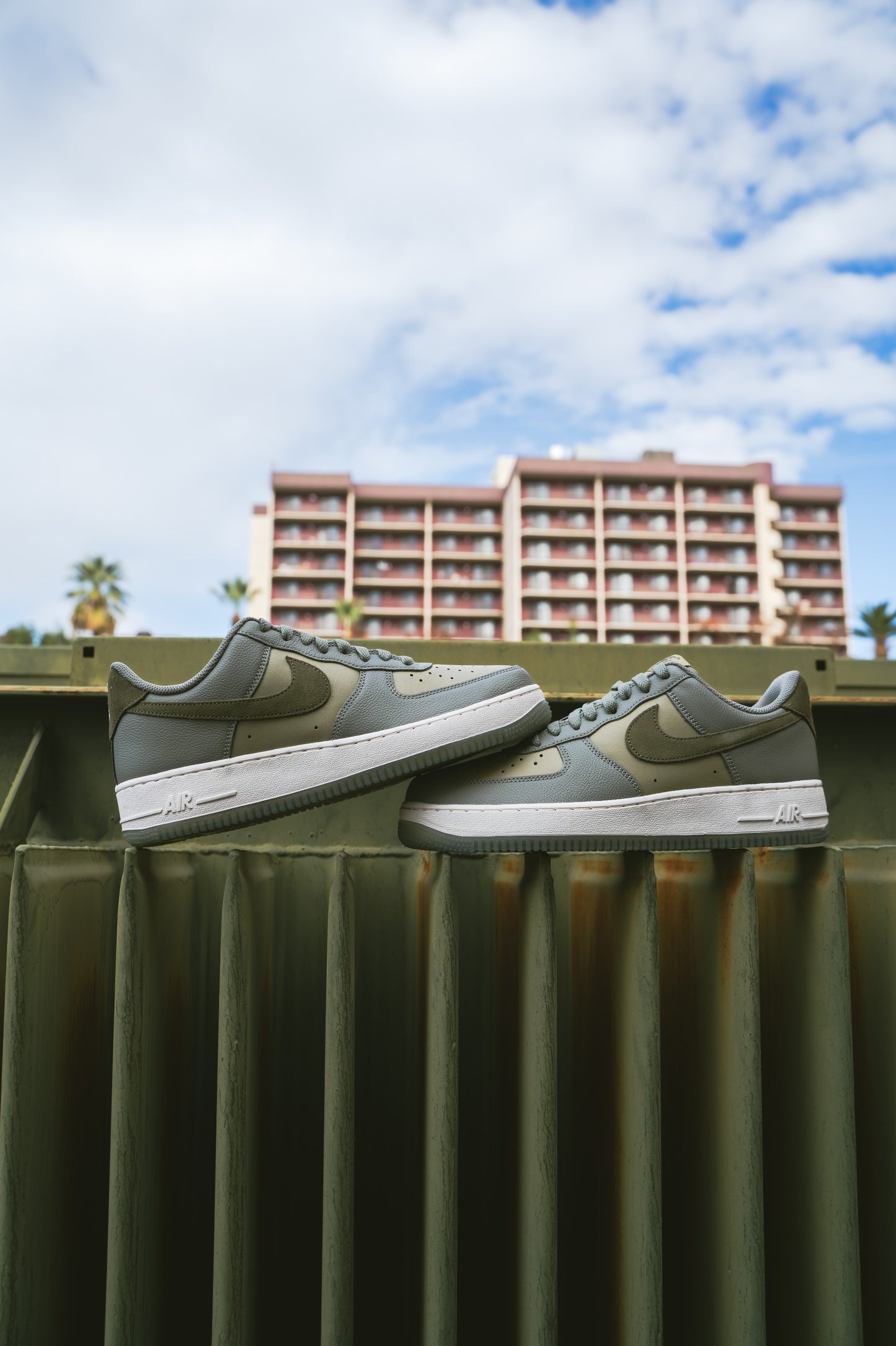 Airforce 1 Low Dark Stucco