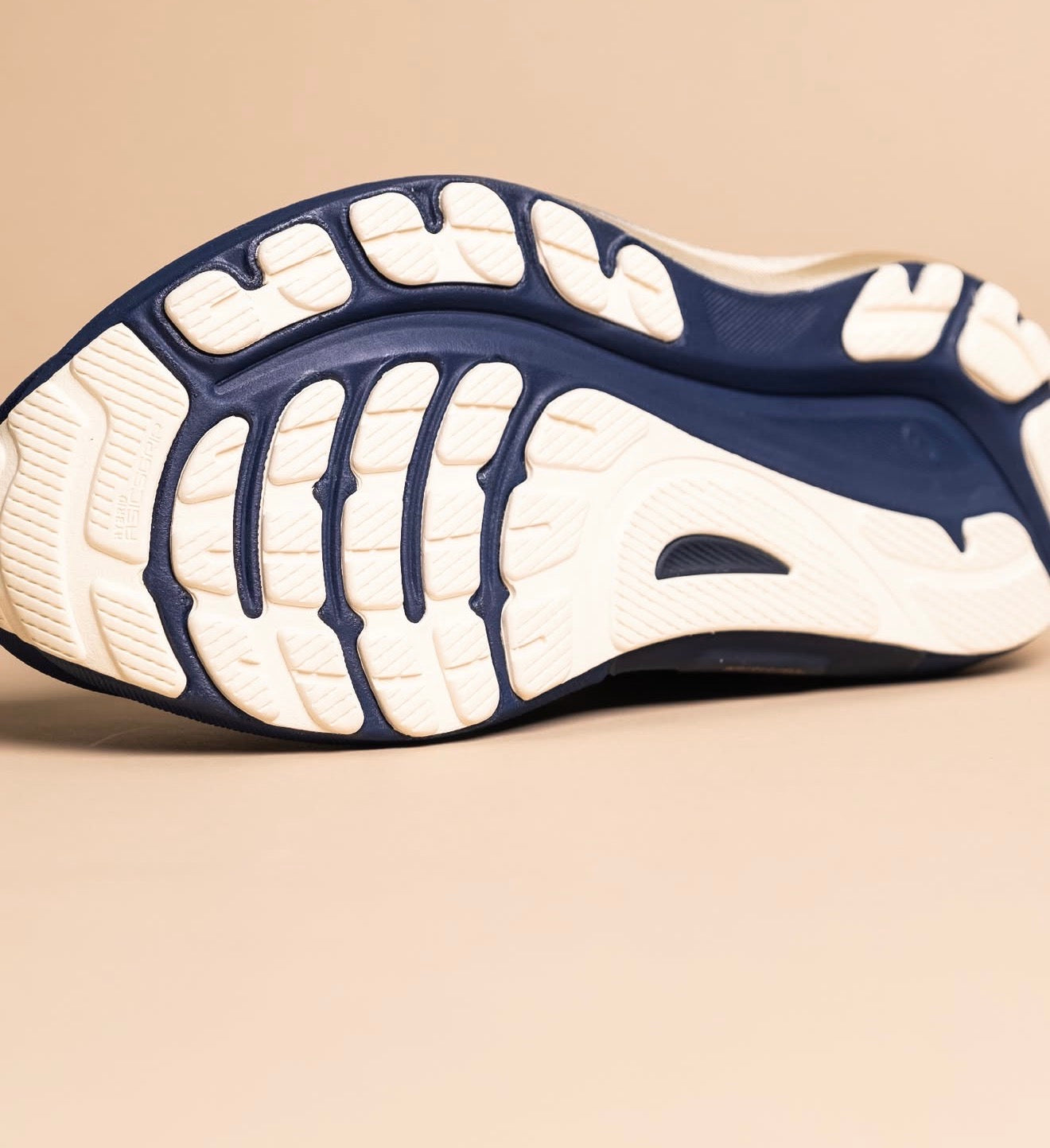 Gel-Kayano 31 Platinum Blue Expanse Champagne