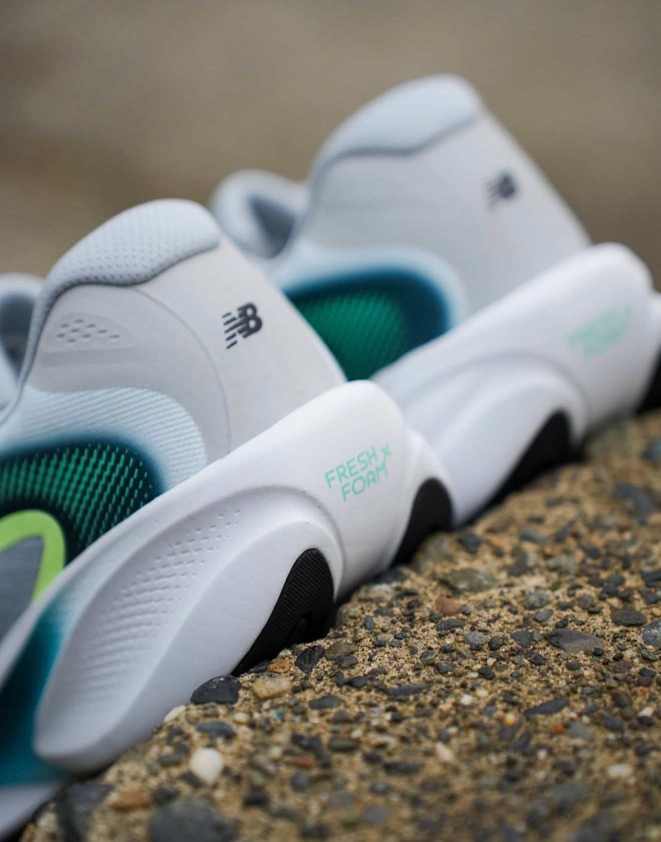 WMNs NB Balance Ellipse v1 Deep End Glint Blue