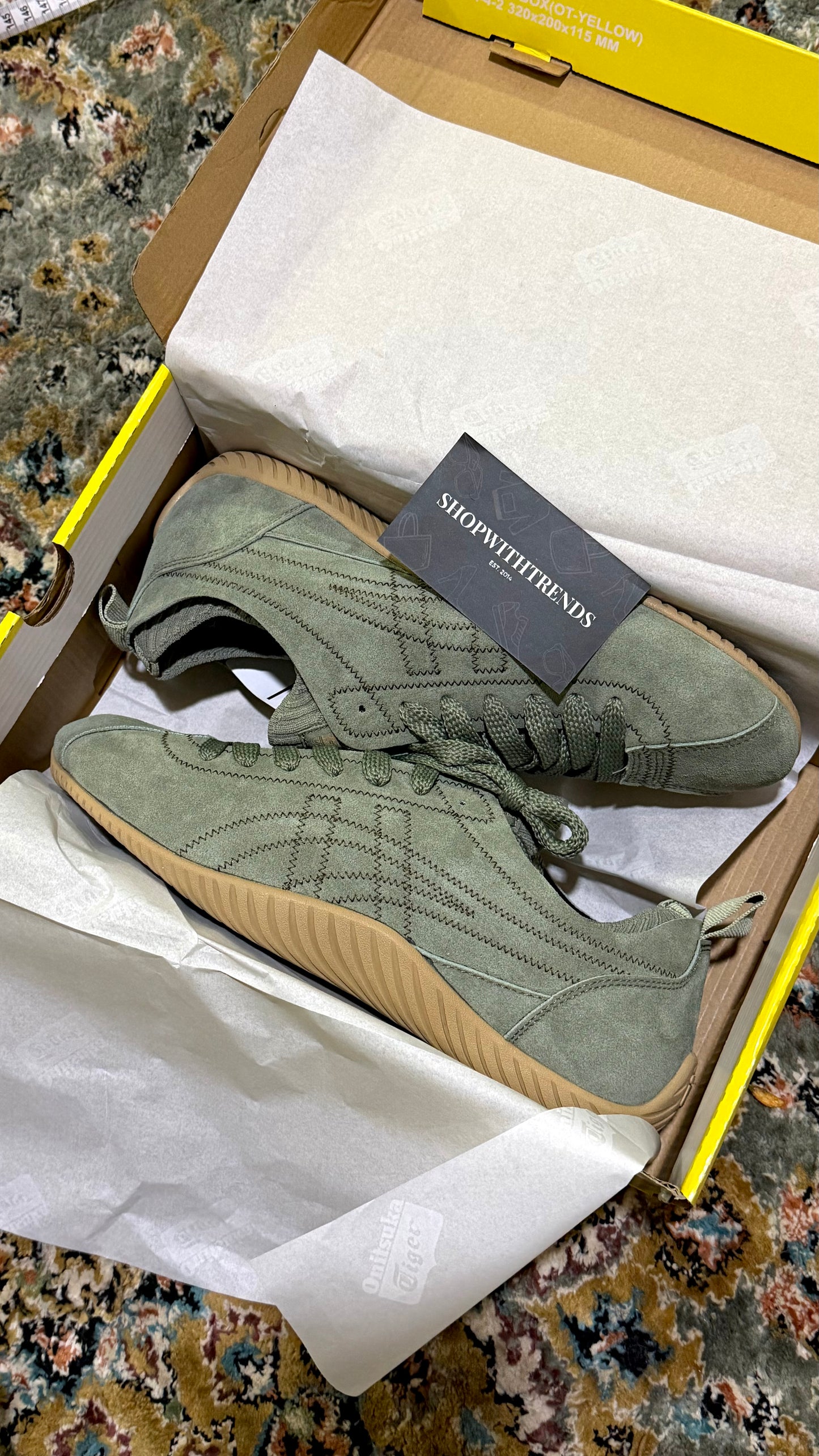 SCLAW Lichen Green Brown Stone