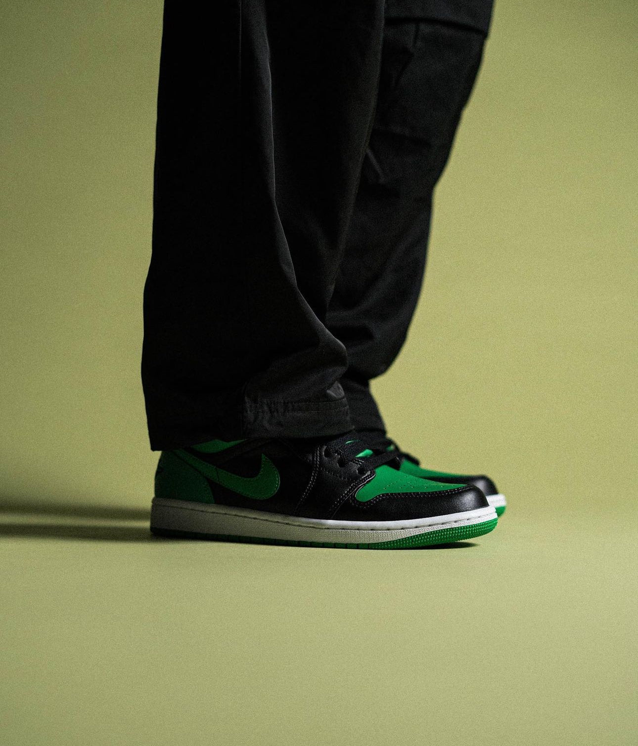 Air Jordan 1 Low “ Lucky Green “