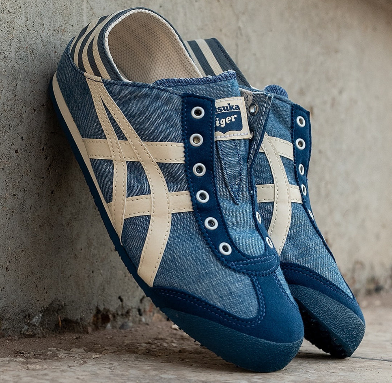 Onitsuka Tiger Mexico 66 Slipon Navy