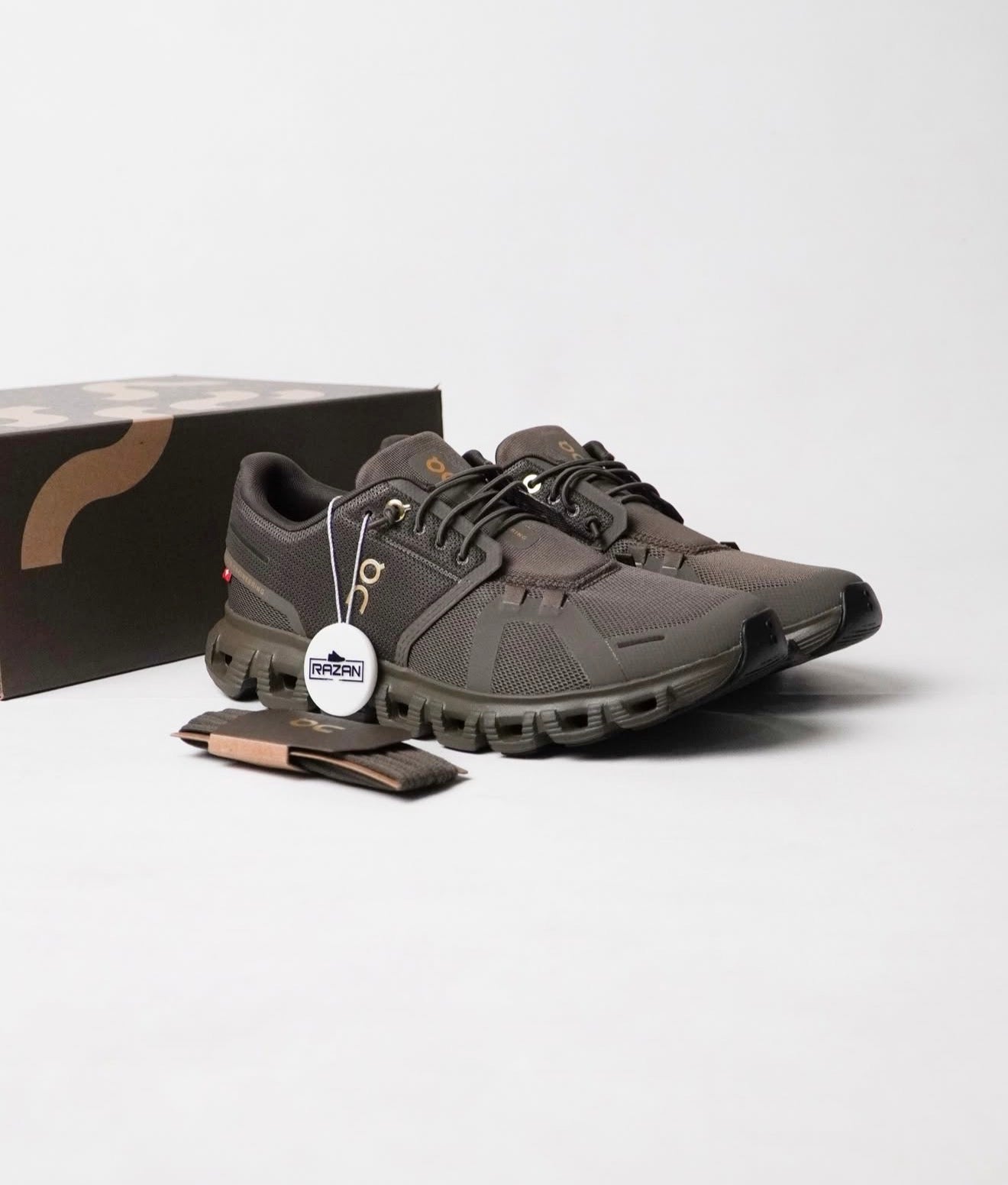 On Running Cloud 6 Year of the horse