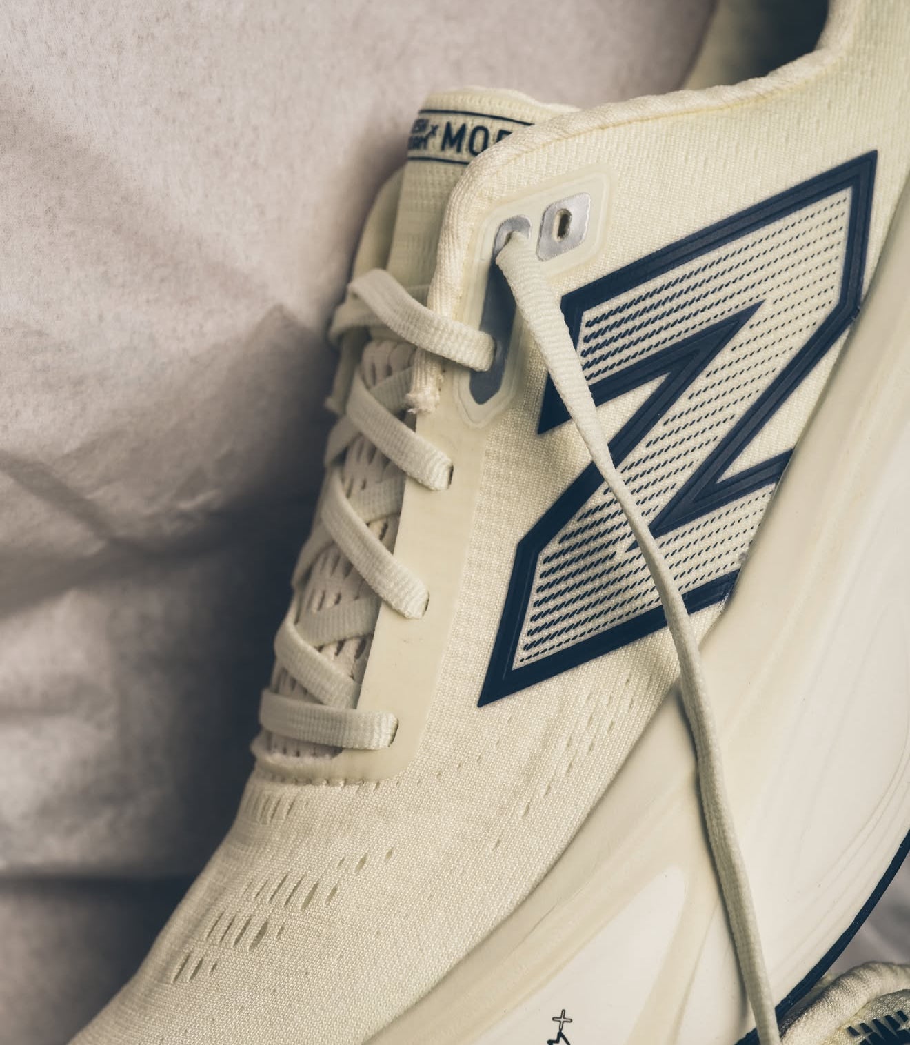 NB Balance Fresh Foam x More V5 Angora