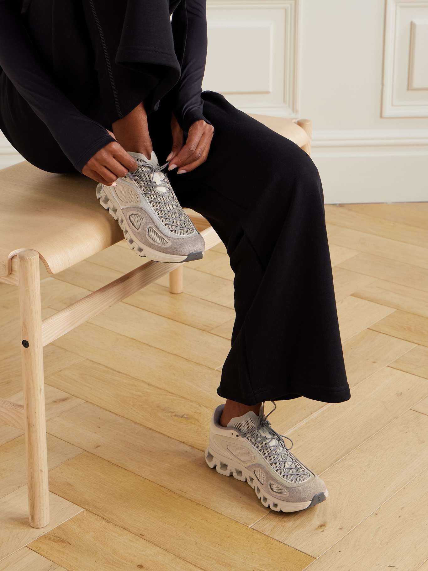 On Running Cloud X FKA Twigs Desert
