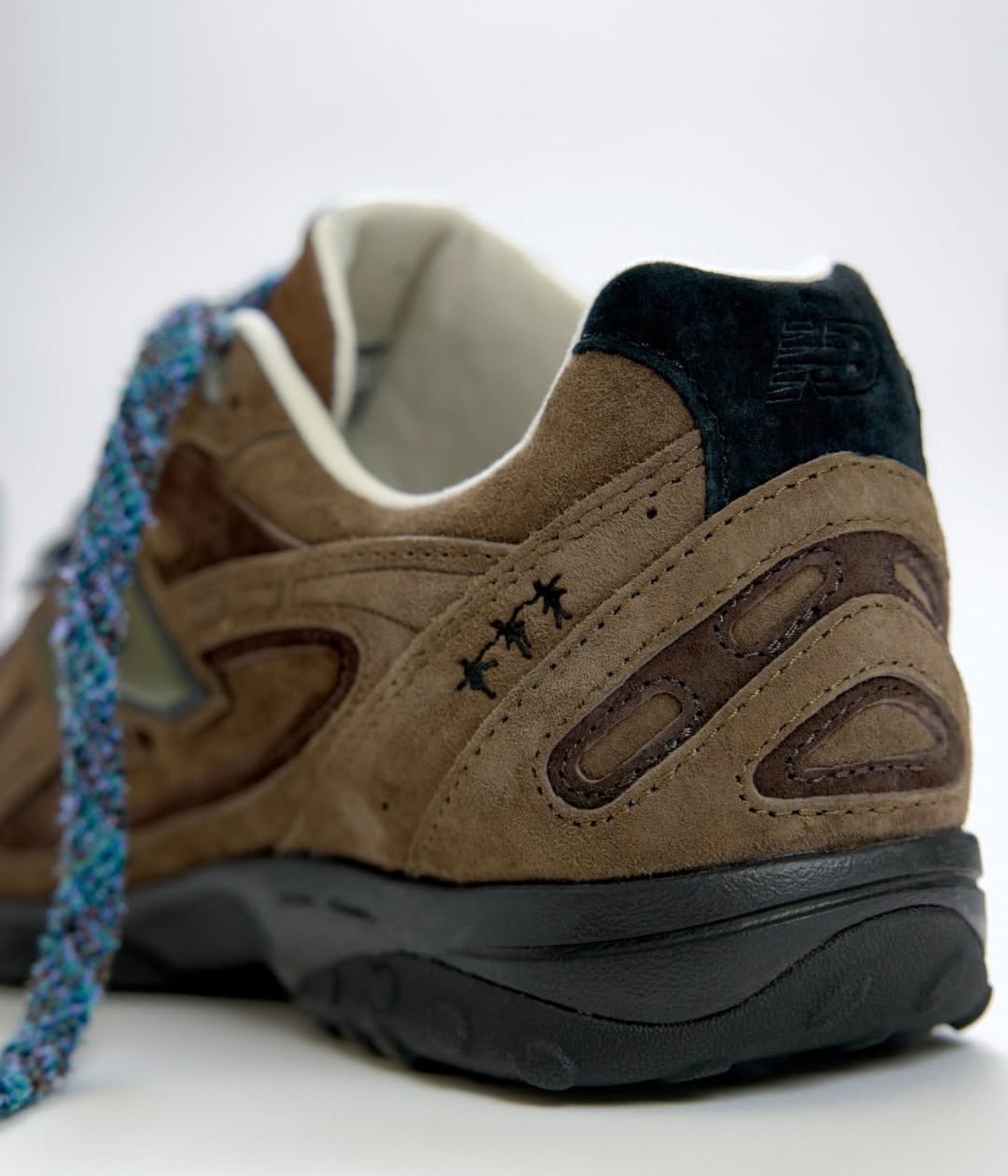 NB Balance 204L Basketcase Beef & Broccoli