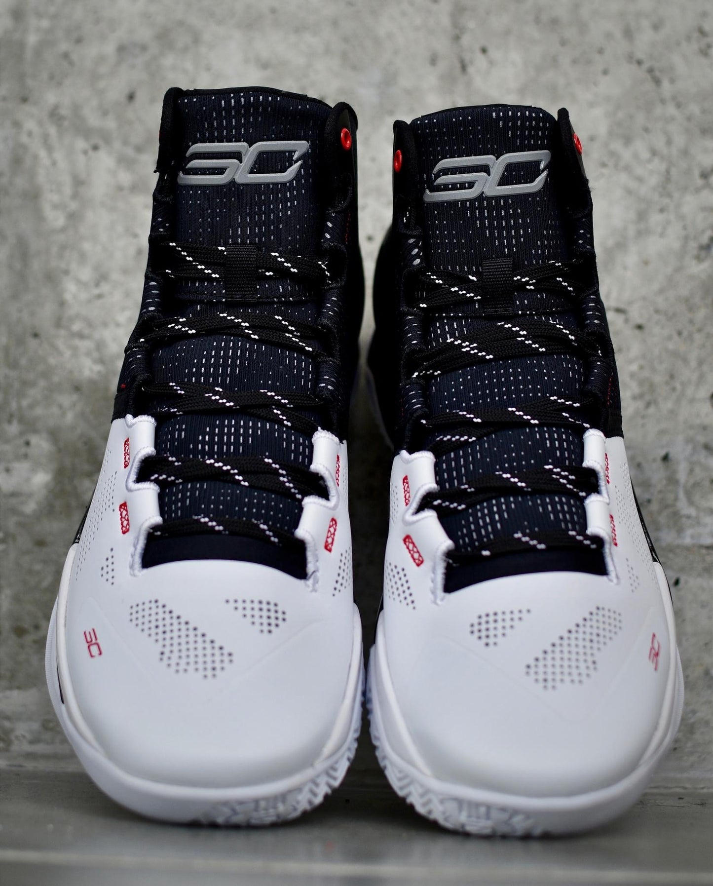 Underarmour Curry 2 Retro Suit & Tie