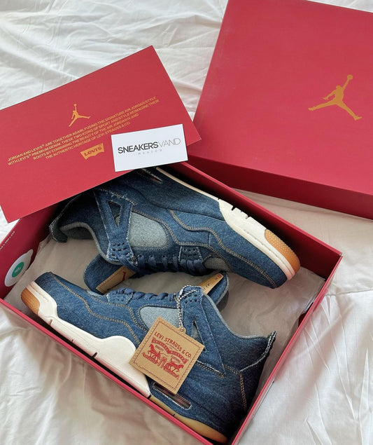 Levis x Air Jordan 4 Retro “ Blue Denim”