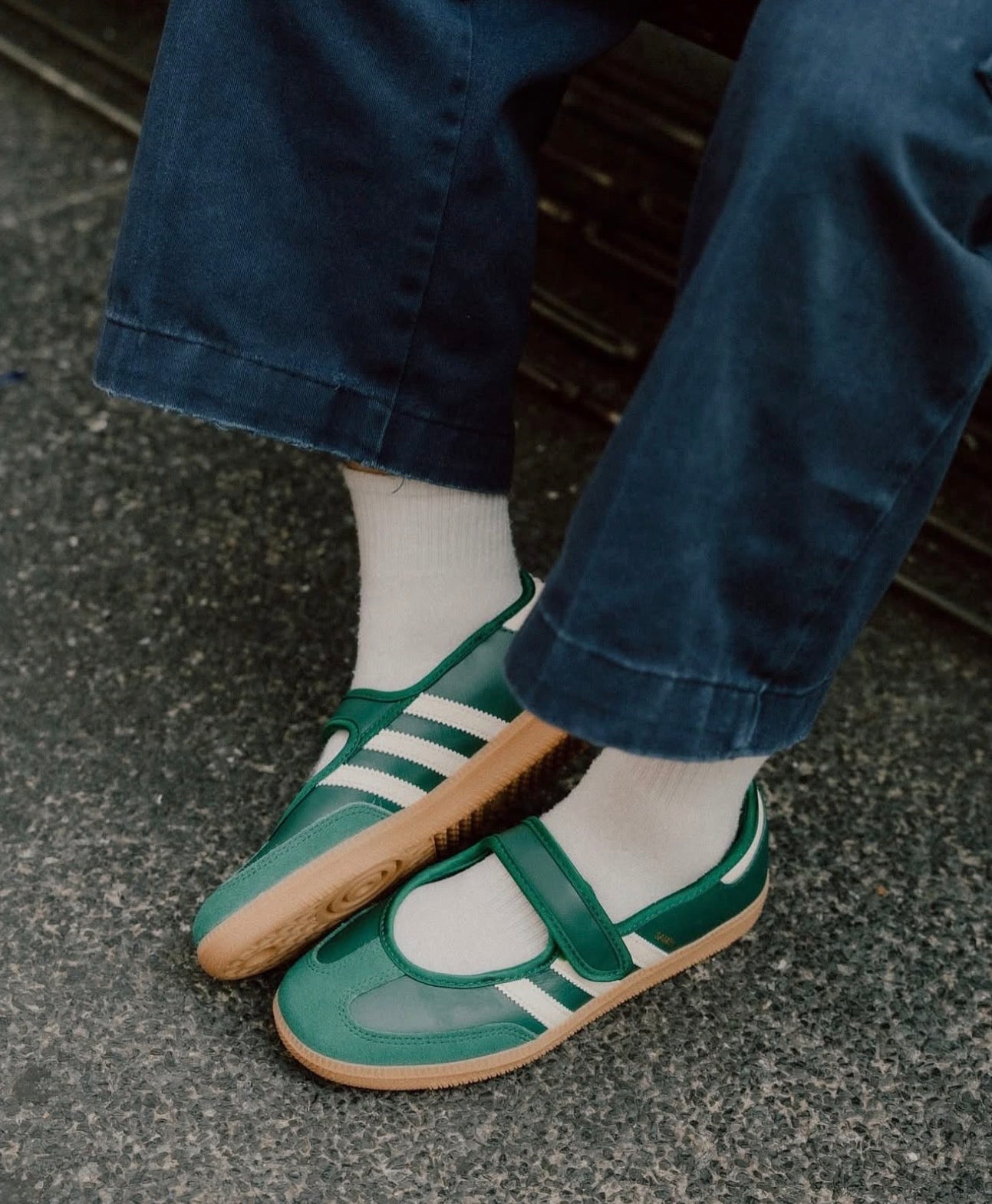 WMNs Samba Jane Green White Gum