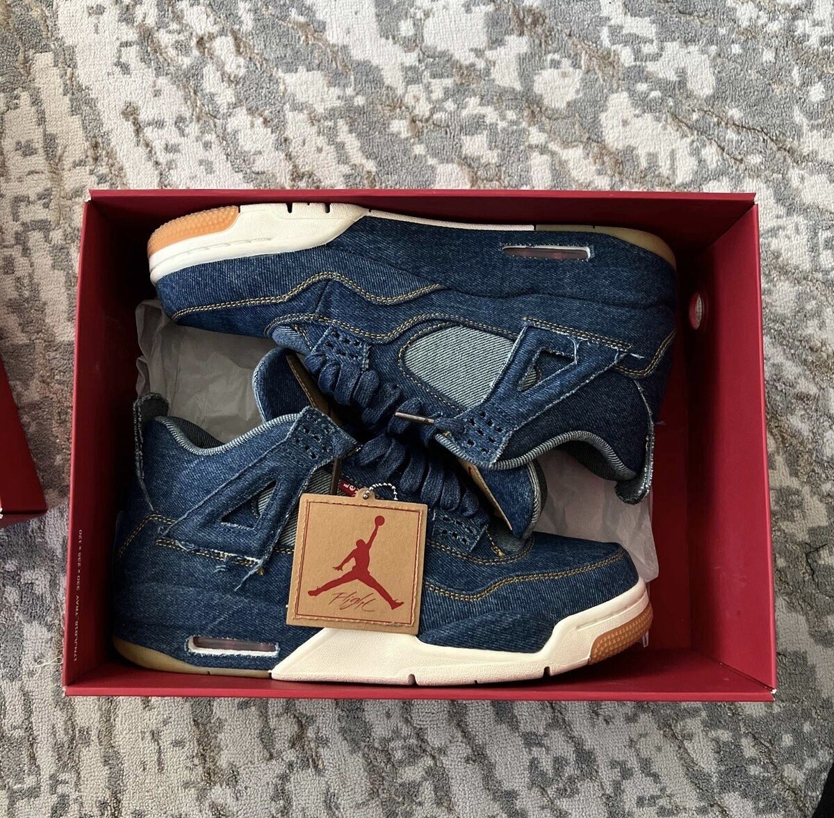 Levis x Air Jordan 4 Retro “ Blue Denim”