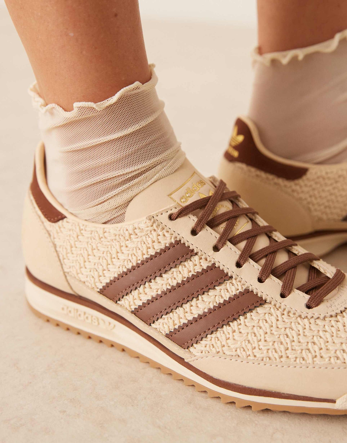 WMNs SL72 OG Sand Strata Preloved Brown Cream White