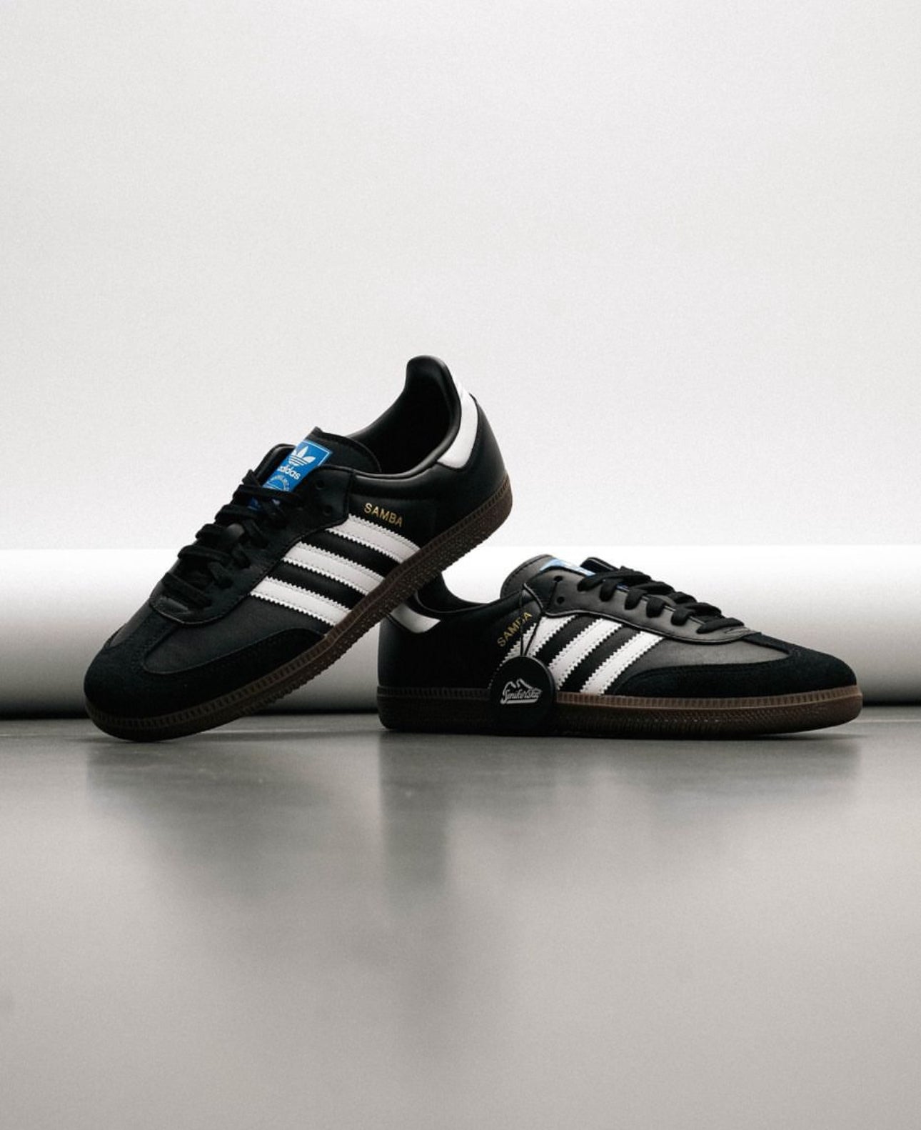 Samba Trainers “ Black White Gum “