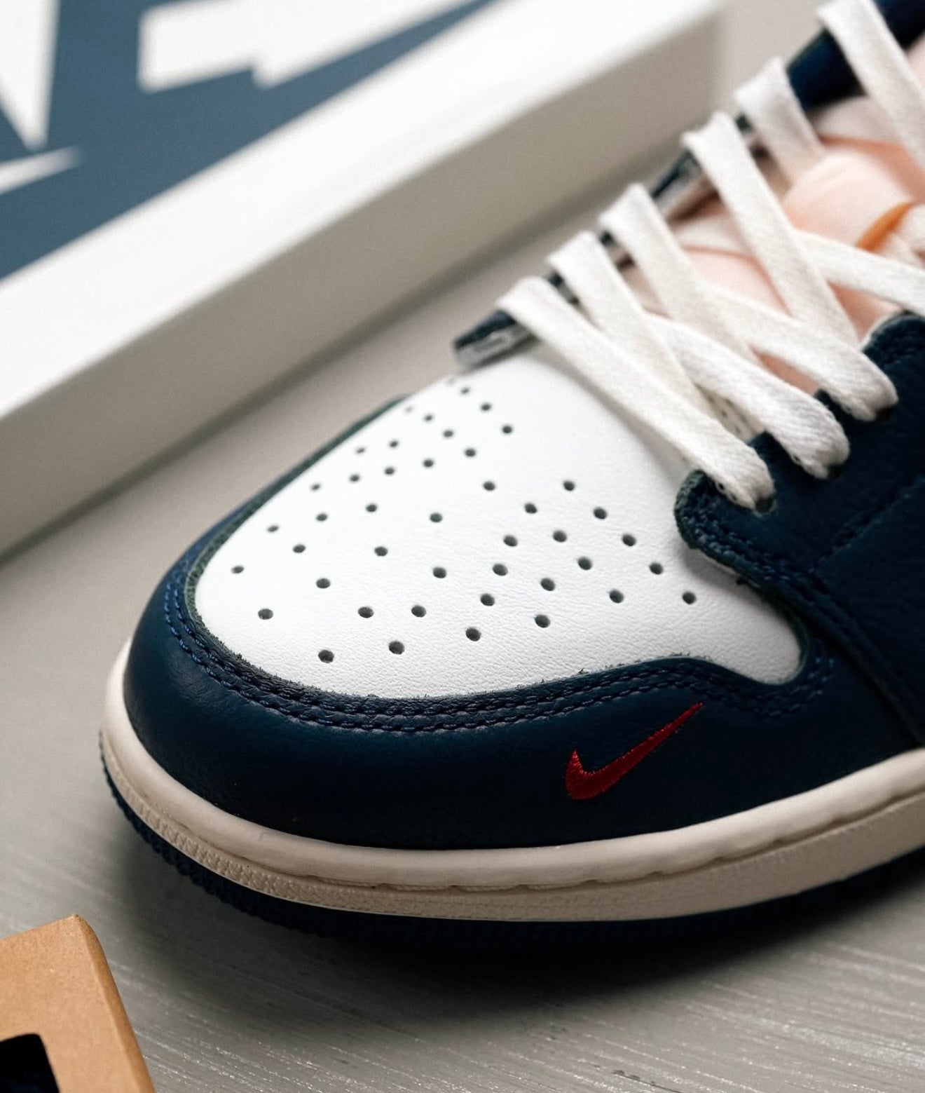 Air Jordan 1 Low Howard University