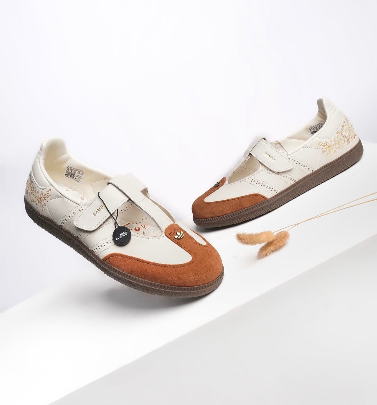 WMNs Samba Jane Summer Glow White Brown
