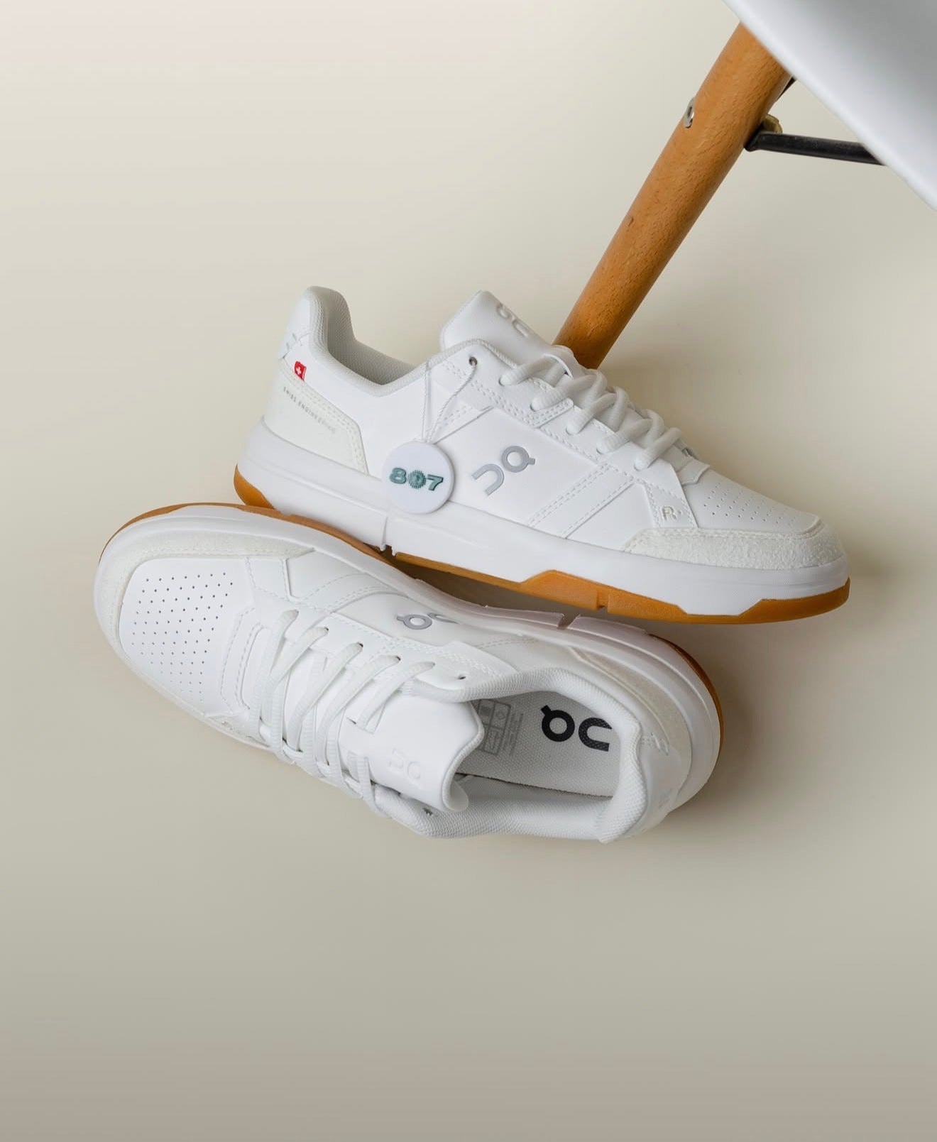 On The Roger Clubhouse White Ivory Gum