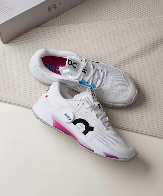 On The Roger Pro Fire White Pink