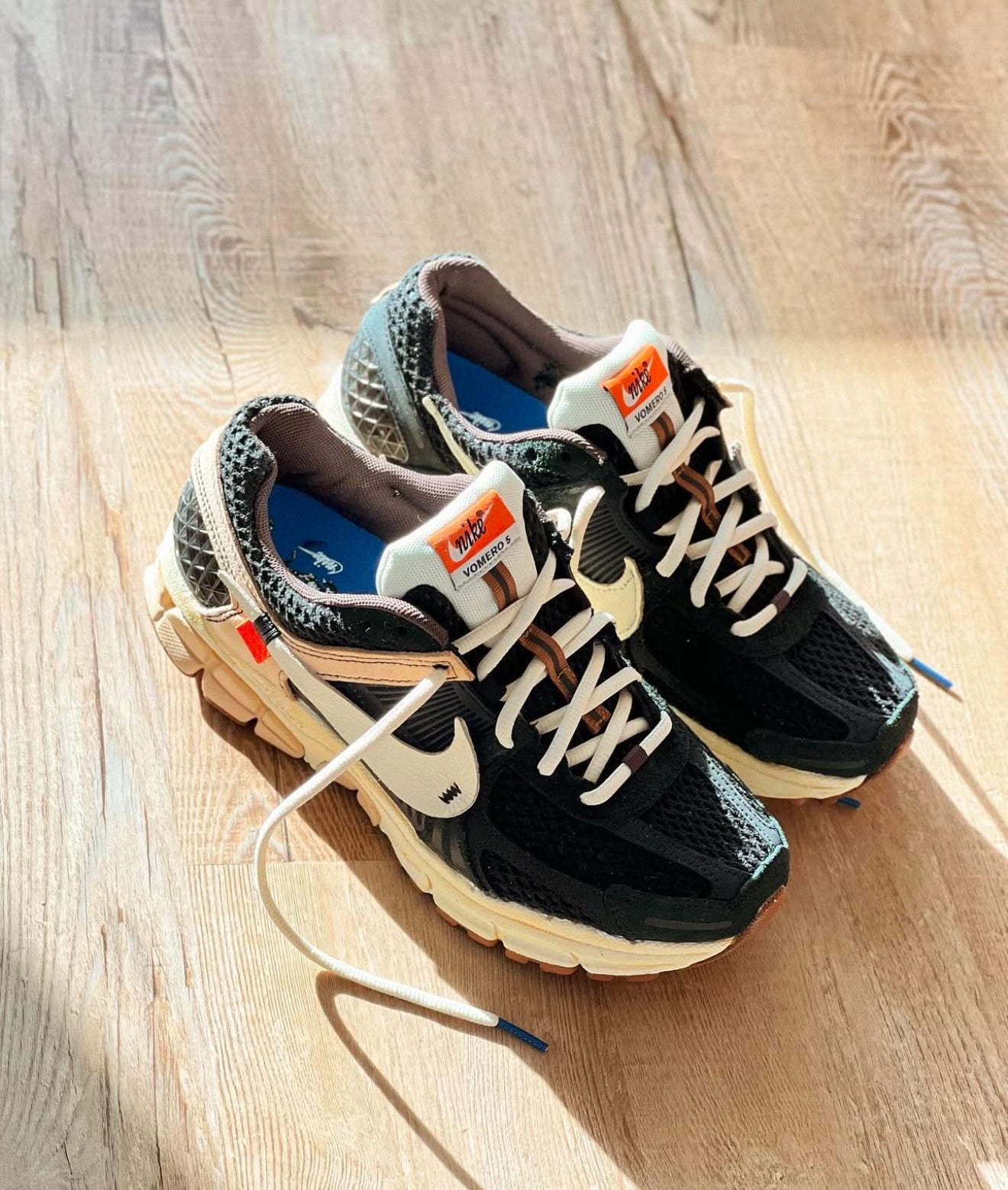 Air Zoom Vomero 5 Off White ( Custom )