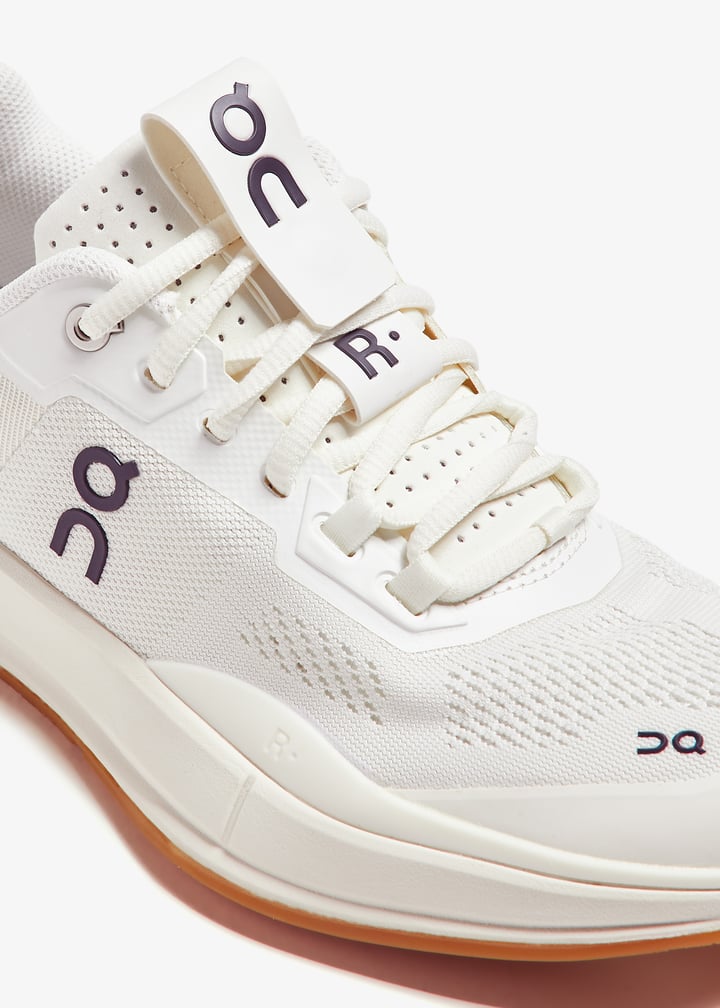 On The Roger Pro Ivory Chambray