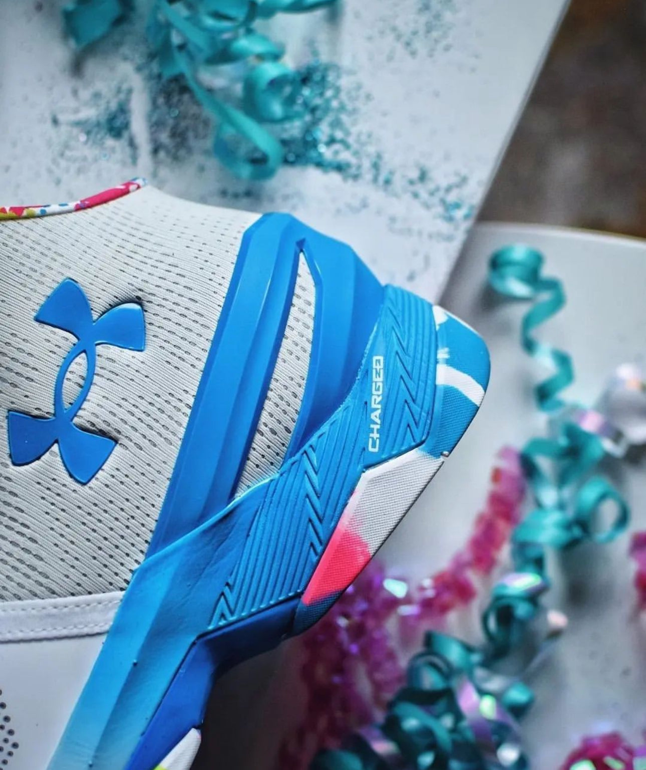 Underarmour Curry 2 Splash Party