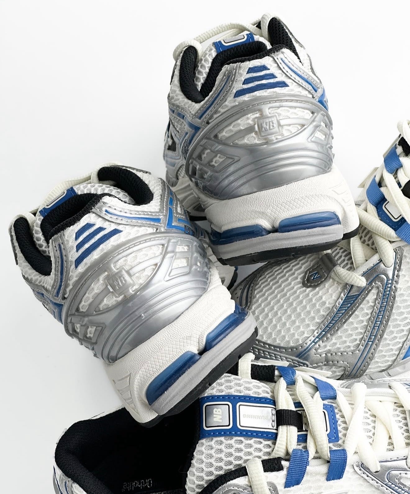 NB Balance 1906R Silver Metallic Blue Agate