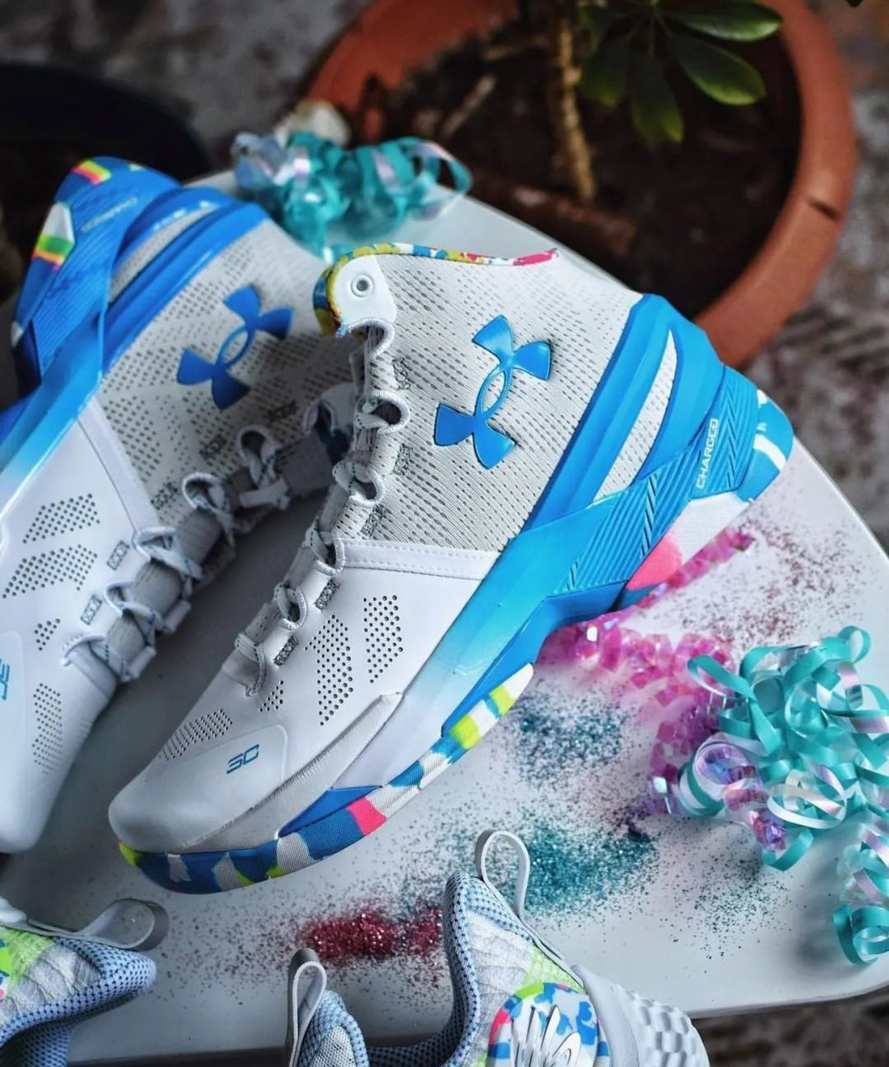 Underarmour Curry 2 Splash Party