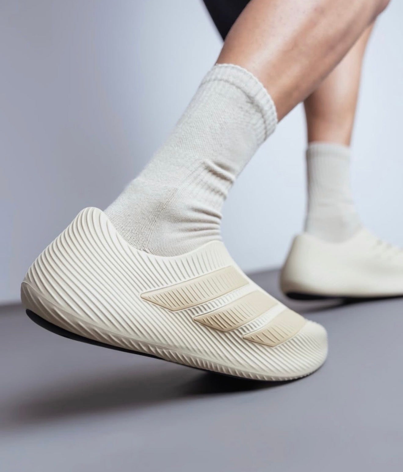 Purechill Runner Khaki Three
