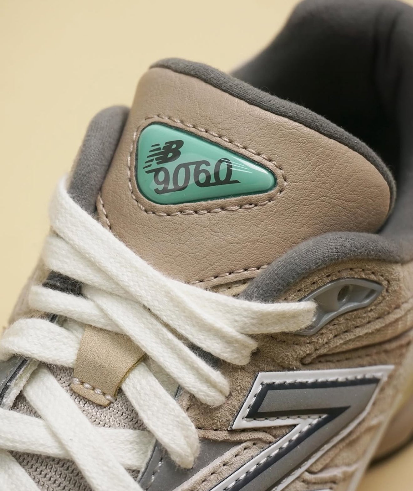 NB Balance 9060 Sea Salt