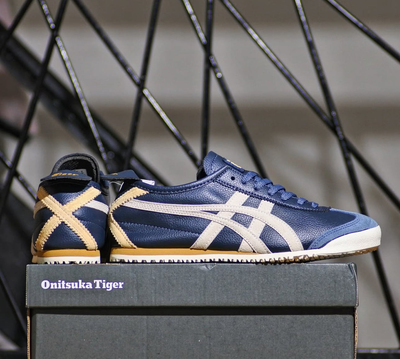 Mexico 66 Lace Up Iron Navy Birch