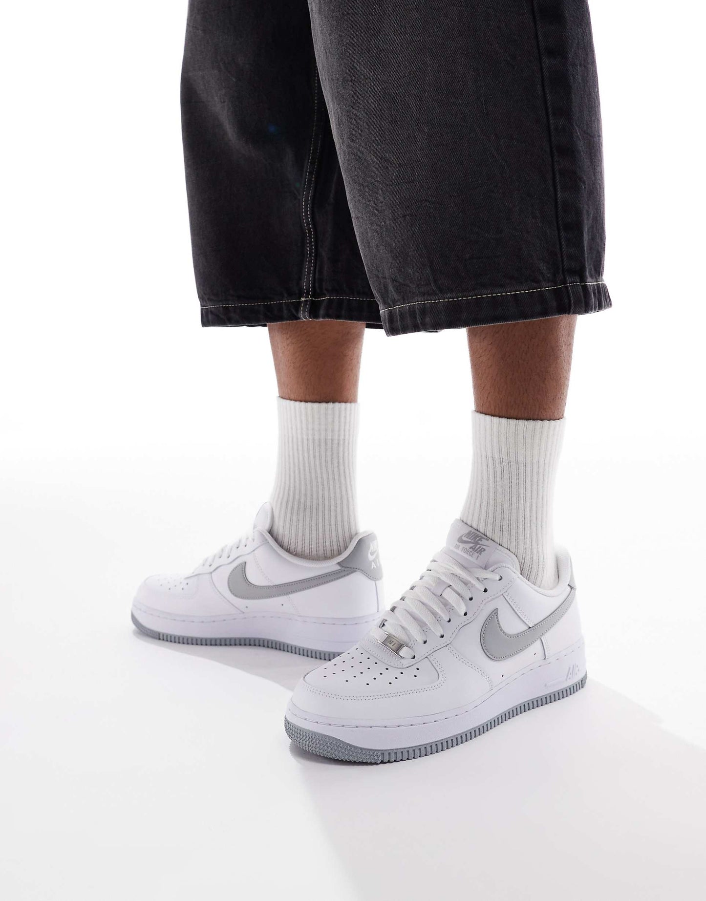Airforce 1 Low '07 White Light Smoke Grey